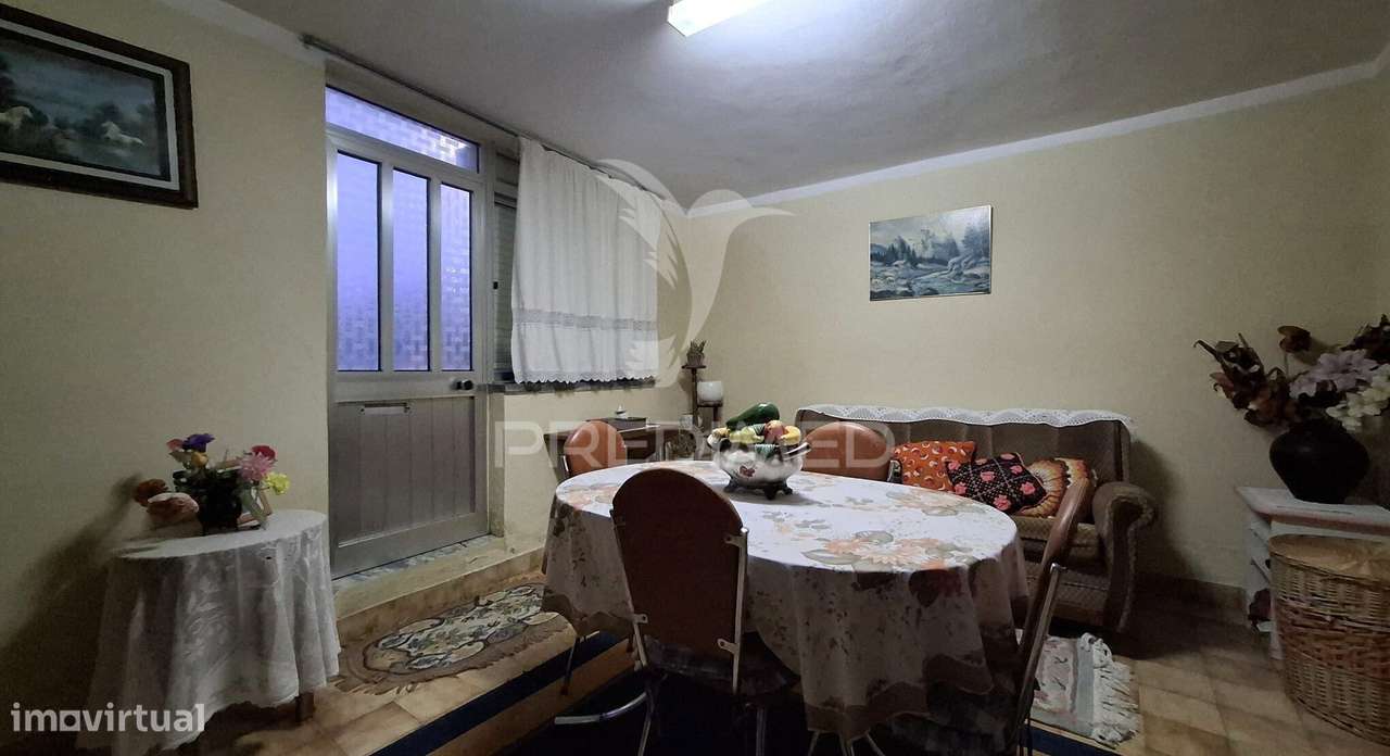 Moradia T1 pronta a Habitar com Terreno, Santos, Santarém. - Grande imagem: 4/29