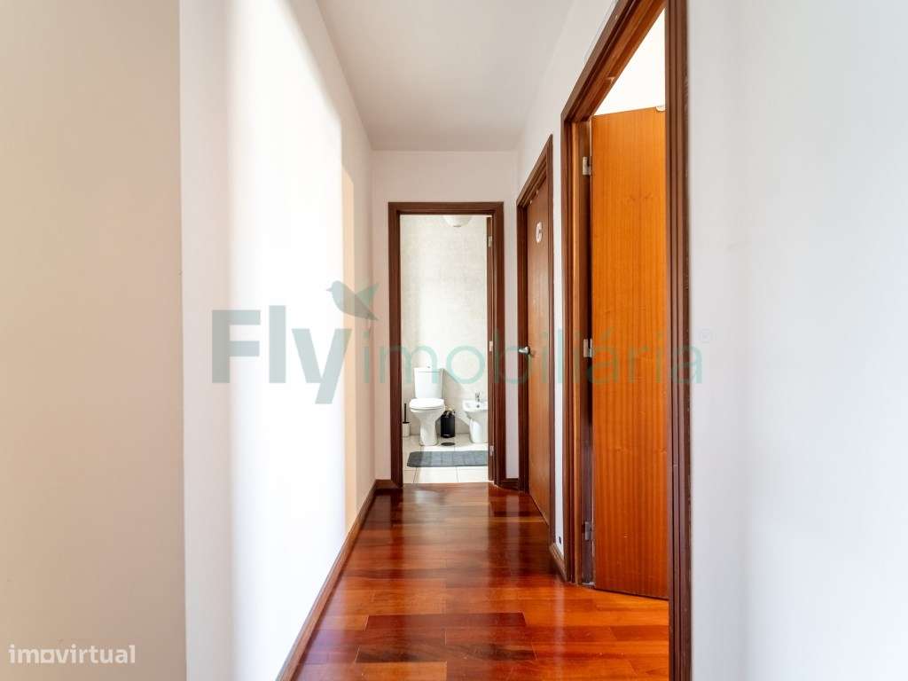 Apartamento T3 - Junto à Universidade e Hospital de S.João no Porto - Grande imagem: 5/29