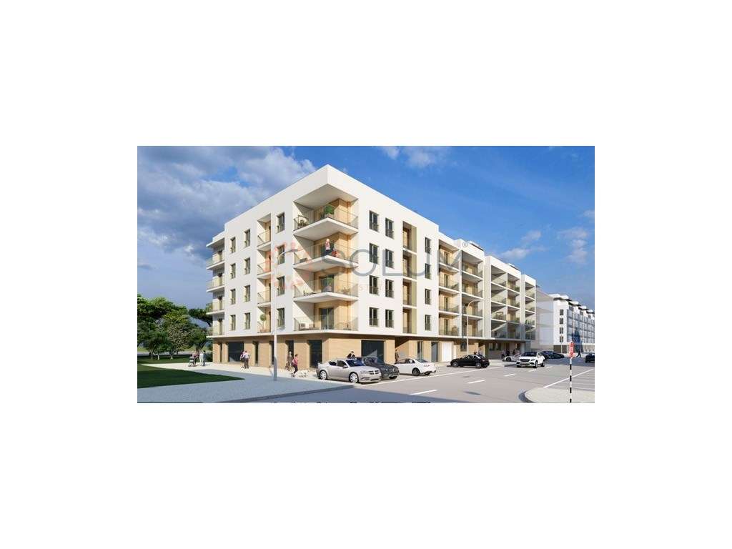 Novo Duplex T4 com 2 terraços - Montijo-12