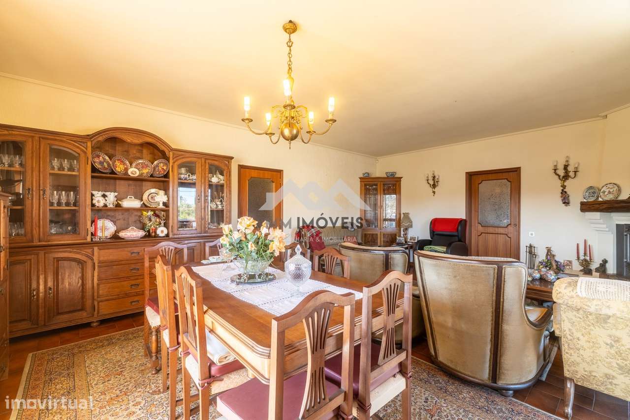 Moradia T5 | Serzedo - Vila Nova de Gaia | 4 Frentes | 2 Pisos | Jardi - Grande imagem: 4/60