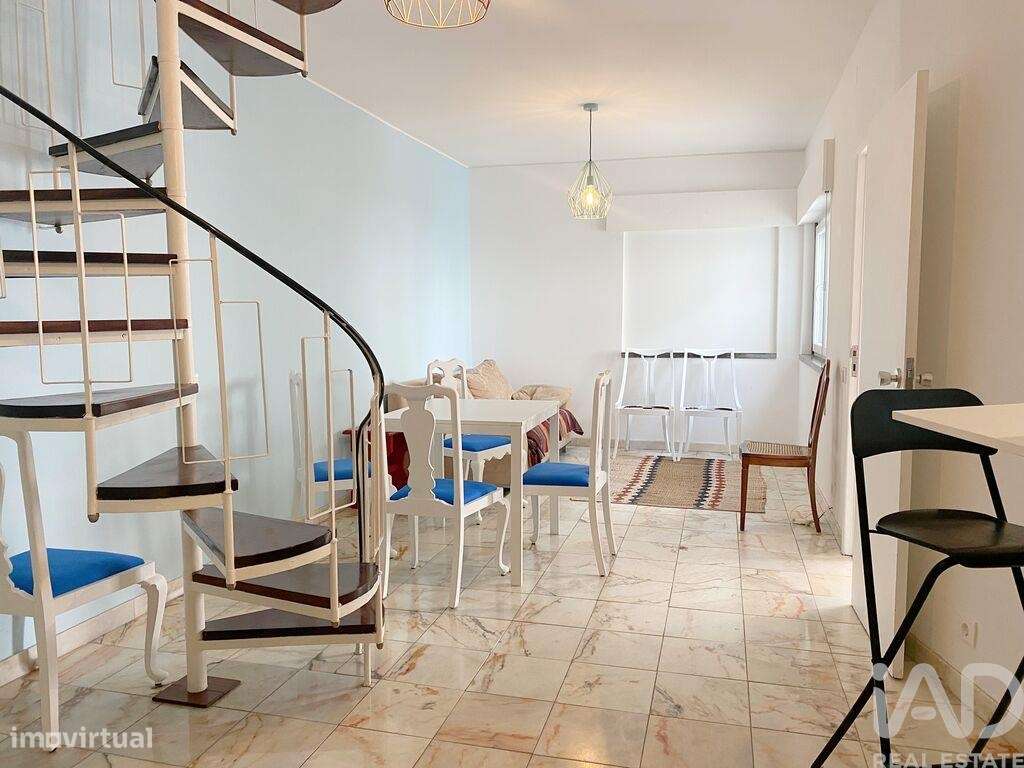 Casa / Villa T2 em São Domingos de Rana de 108,00 m2 - Grande imagem: 4/18