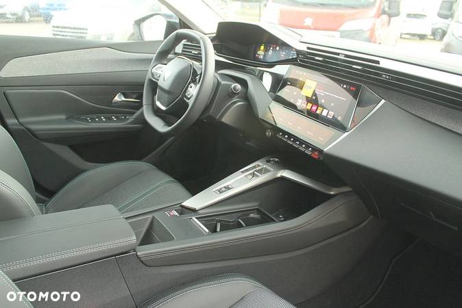 Peugeot 308 - 15