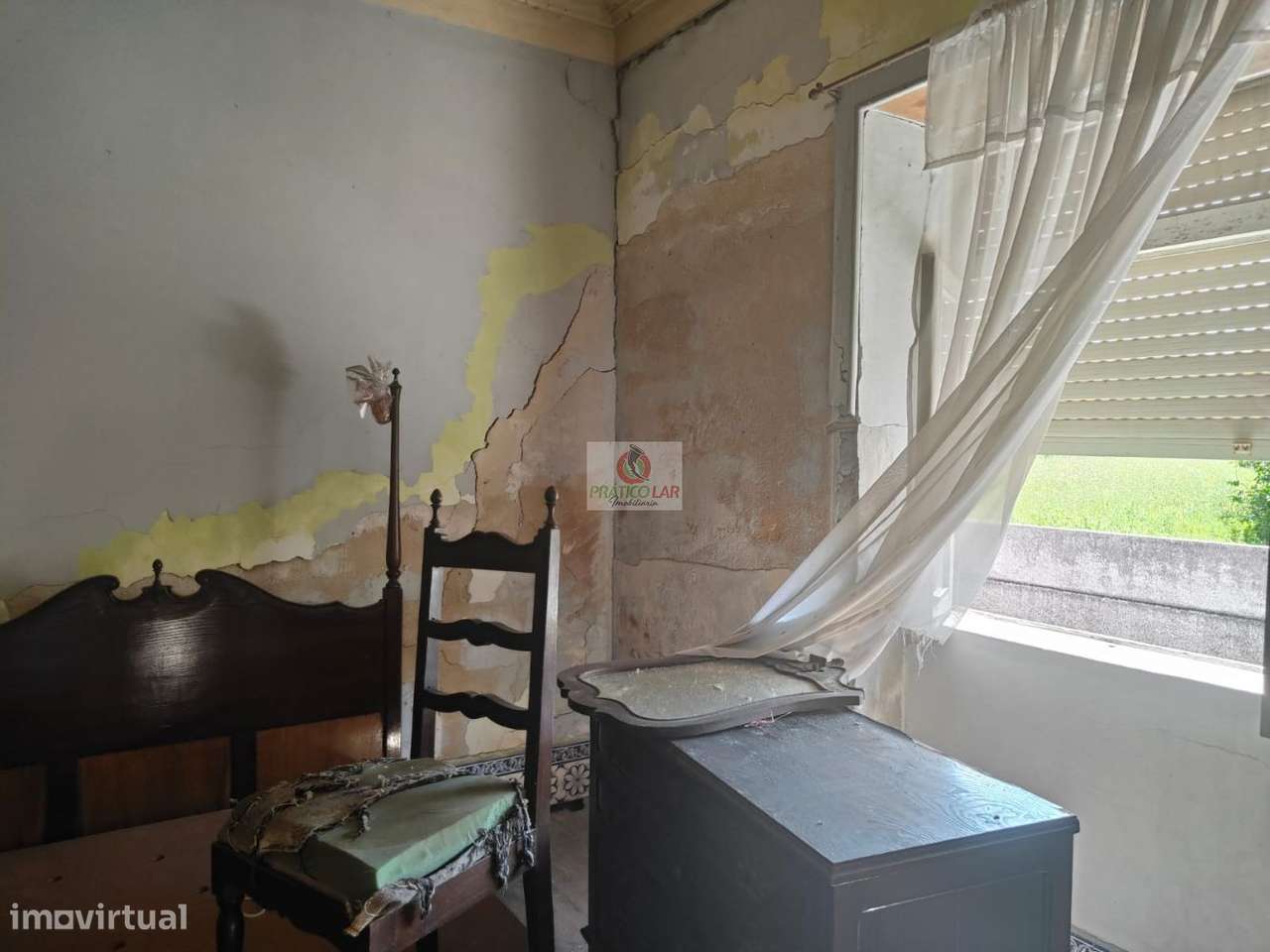 Moradia para restaurar  com terreno para construção em Nariz-17