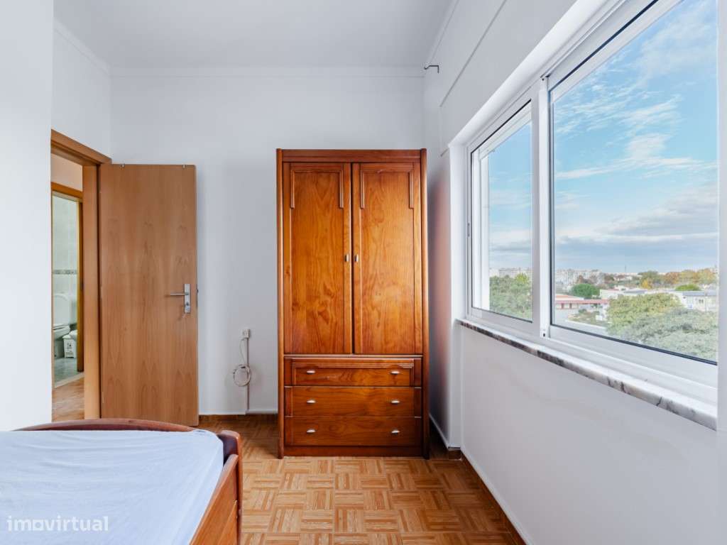 Apartamento T3 no Vale da Amoreira - Último andar-14