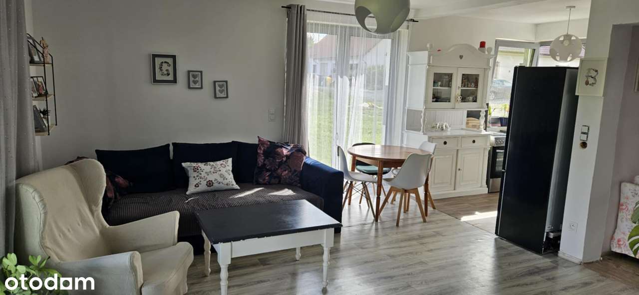 Dom z garażem 4 sypialnie super dla rodziny! Nowa cena do 15.01.2026-5