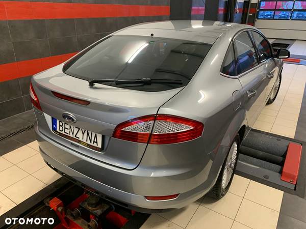 Ford Mondeo 2.0 Titanium - 9