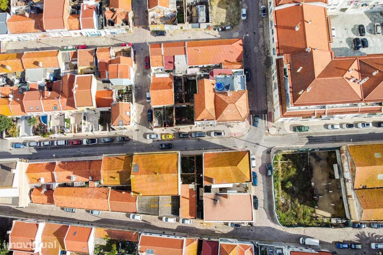 INVESTIMENTO ÚNICA EM SETÚBAL – ESTUDO PRÉVIO + LOCALIZAÇÃO PREMIUM +-9