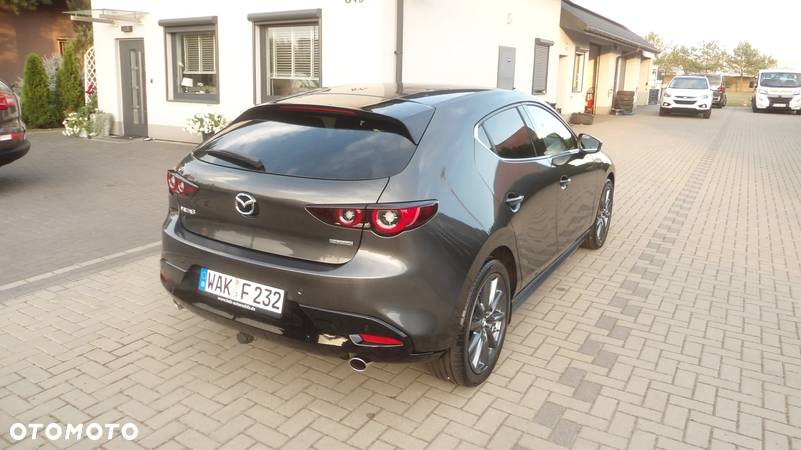 Mazda 3 e-SKYACTIV-G 122 M HYBRID EXCLUSIVE-LINE - 18