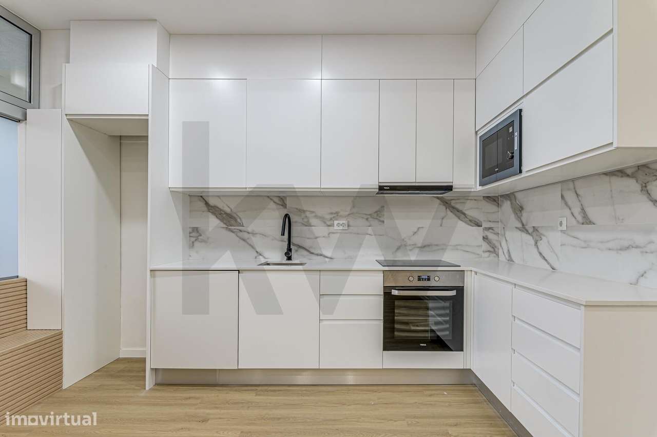 T3 DUPLEX DESIGN EM BENFICA: Estreia Absoluta & Flexibilidade Total - Grande imagem: 5/33