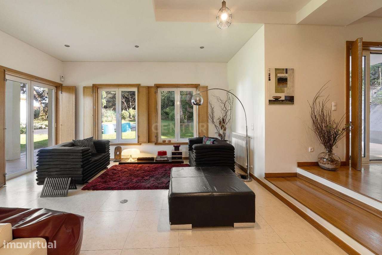 Vila T6 com piscina com área de terreno de 2895 m² na Praia d'el Rey-27