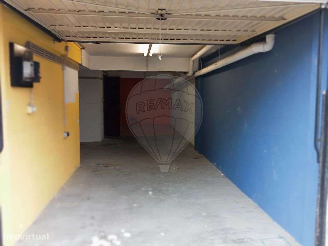 Garagem  para arrendamento - Grande imagem: 2/9