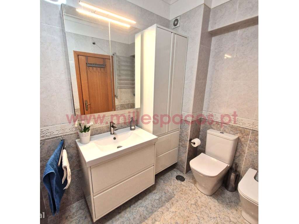 Apartamento T3 usado em Montijo e Afonsoeiro, com garagem e elevado...-23