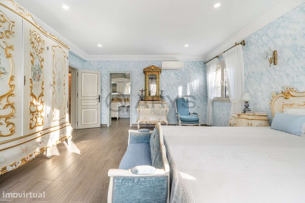 Moradia Isolada T5-3