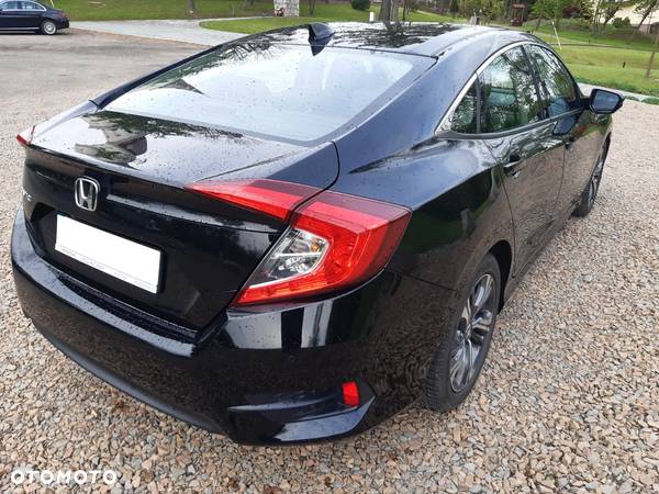 Honda Civic 1.5 T Sport (Navi) - 2