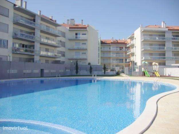 S Martinho Do Porto Apartamento T3 Junto A Praia Para Alugar