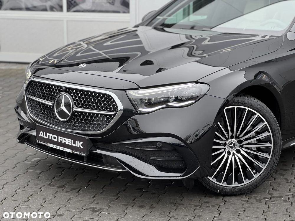 E220d 4Matic kombi, Linia AMG Advanced Plus, Kamera 360, Hak