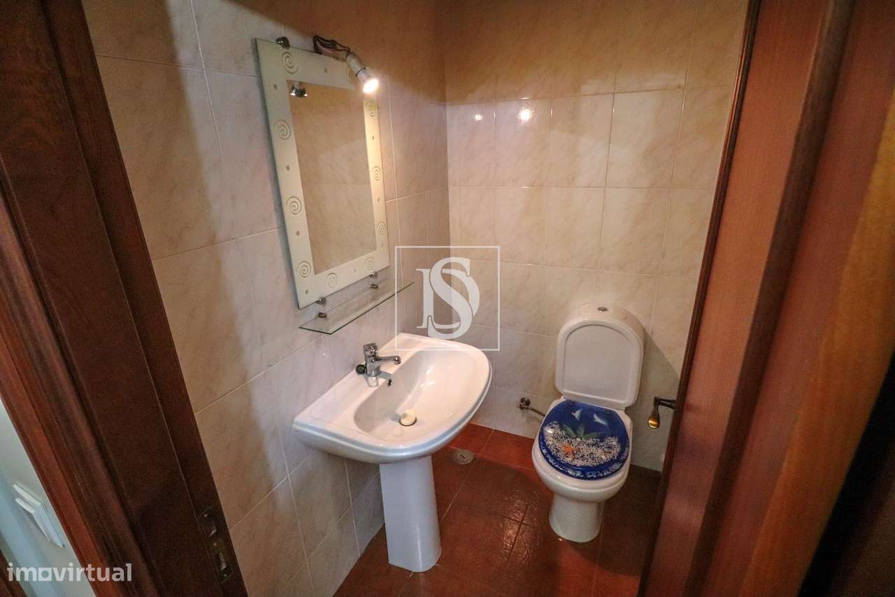 Apartamento T3 com suíte, em Sanguedo-9
