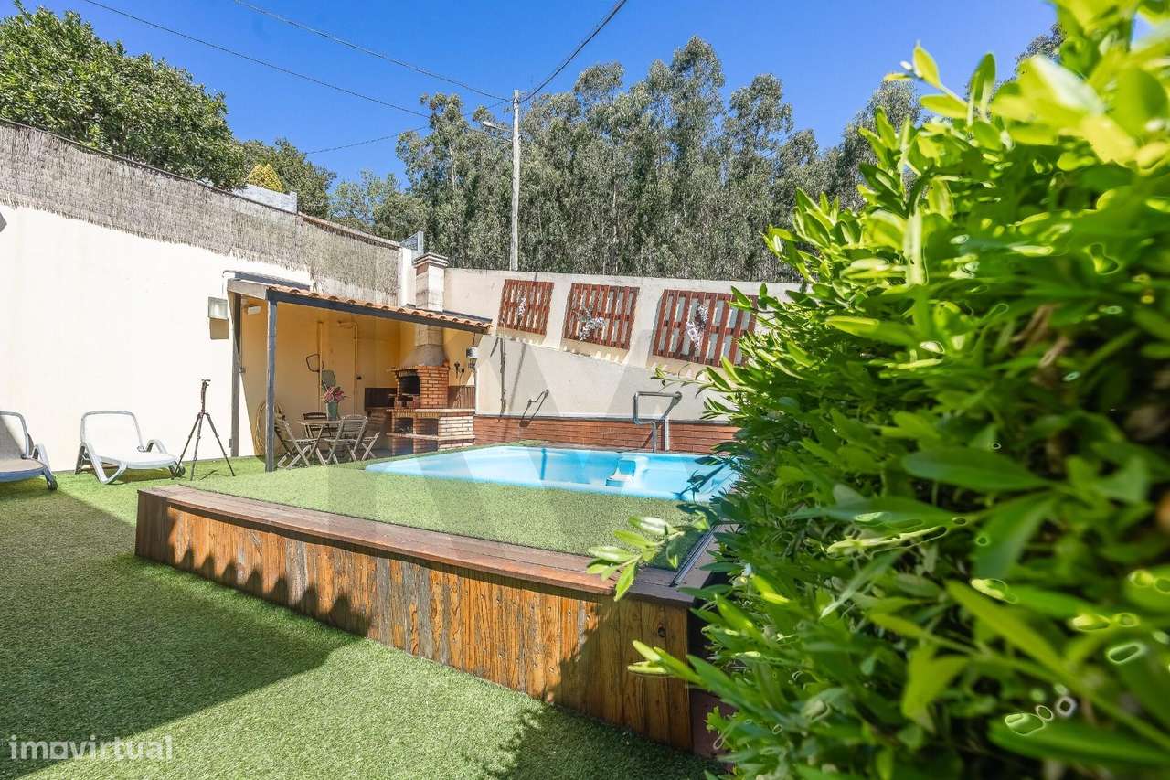 Moradia T3 com jacuzzi e barbecue na Camacha-16