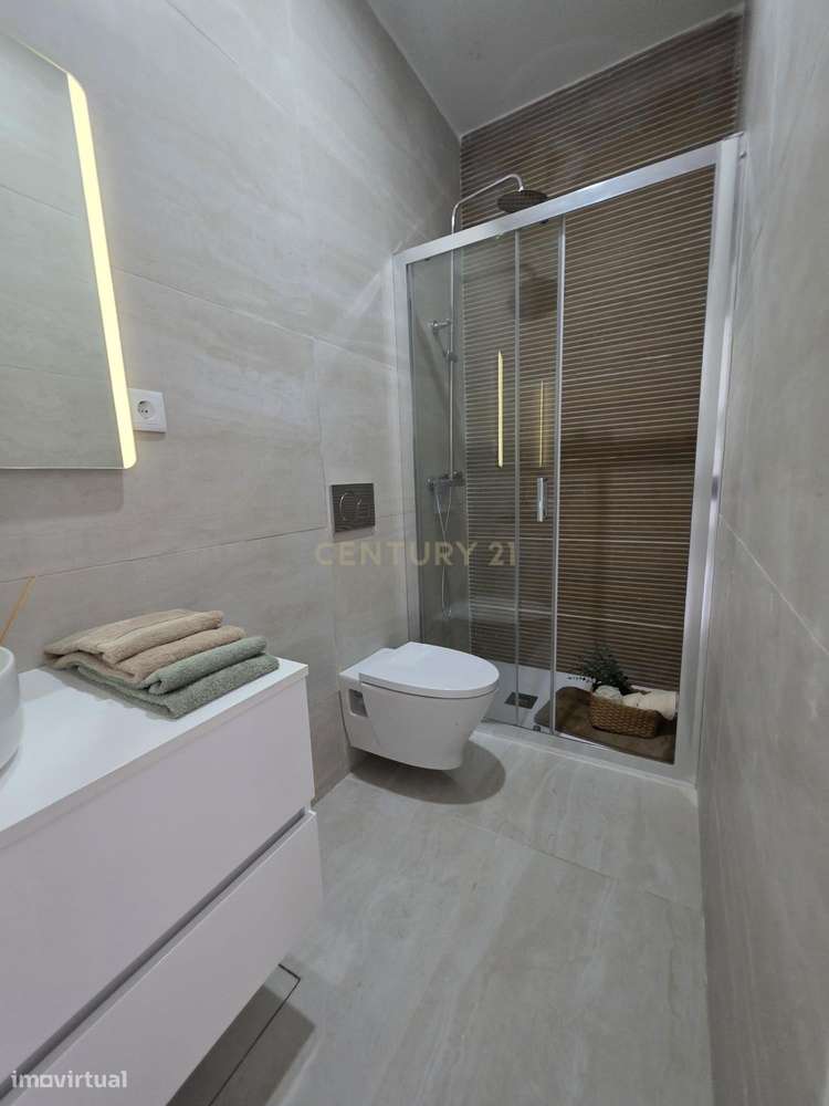 T3 a ESTREAR na Penha de França C/SUITE E CLOSET– Acabamentos Únicos-31