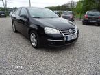 Volkswagen Jetta 1.6 United - 12