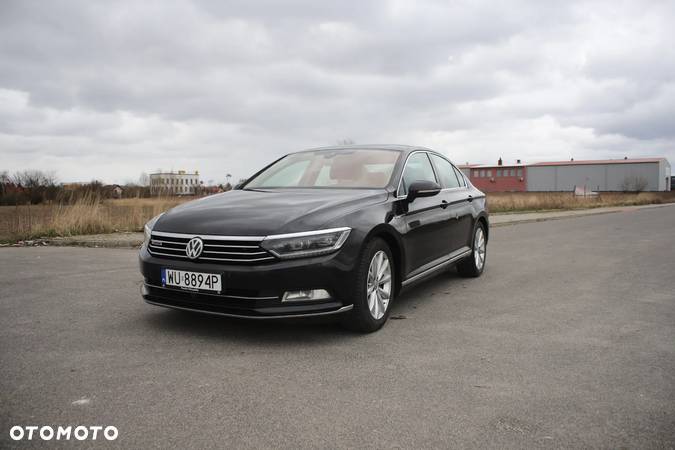 Volkswagen Passat 2.0 TDI Bi-Turbo BMT 4Mot Highline DSG - 8