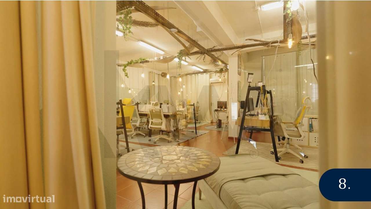 Trespasse com mais de 300 metros quadrados - Grande imagem: 5/13