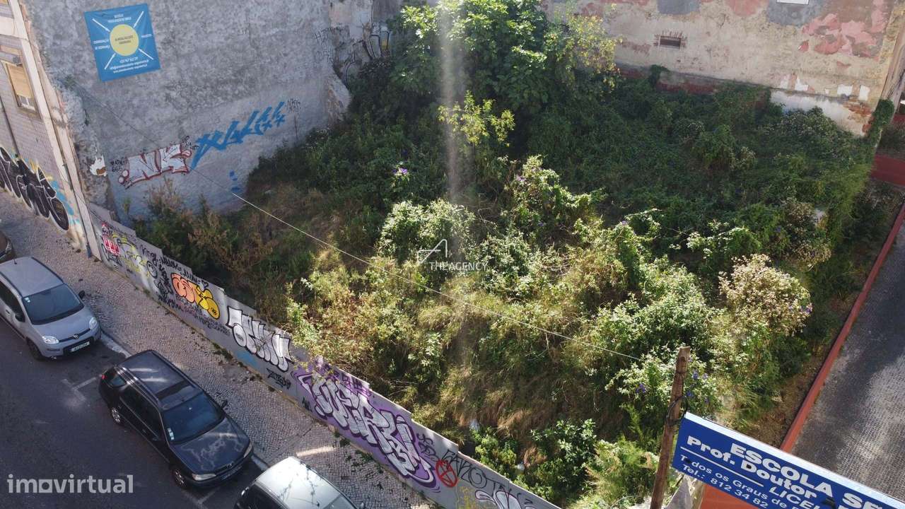 Projeto Aprovado para Construção (com Iva 6%)  de Prédio com 9 Apartam - Grande imagem: 2/15