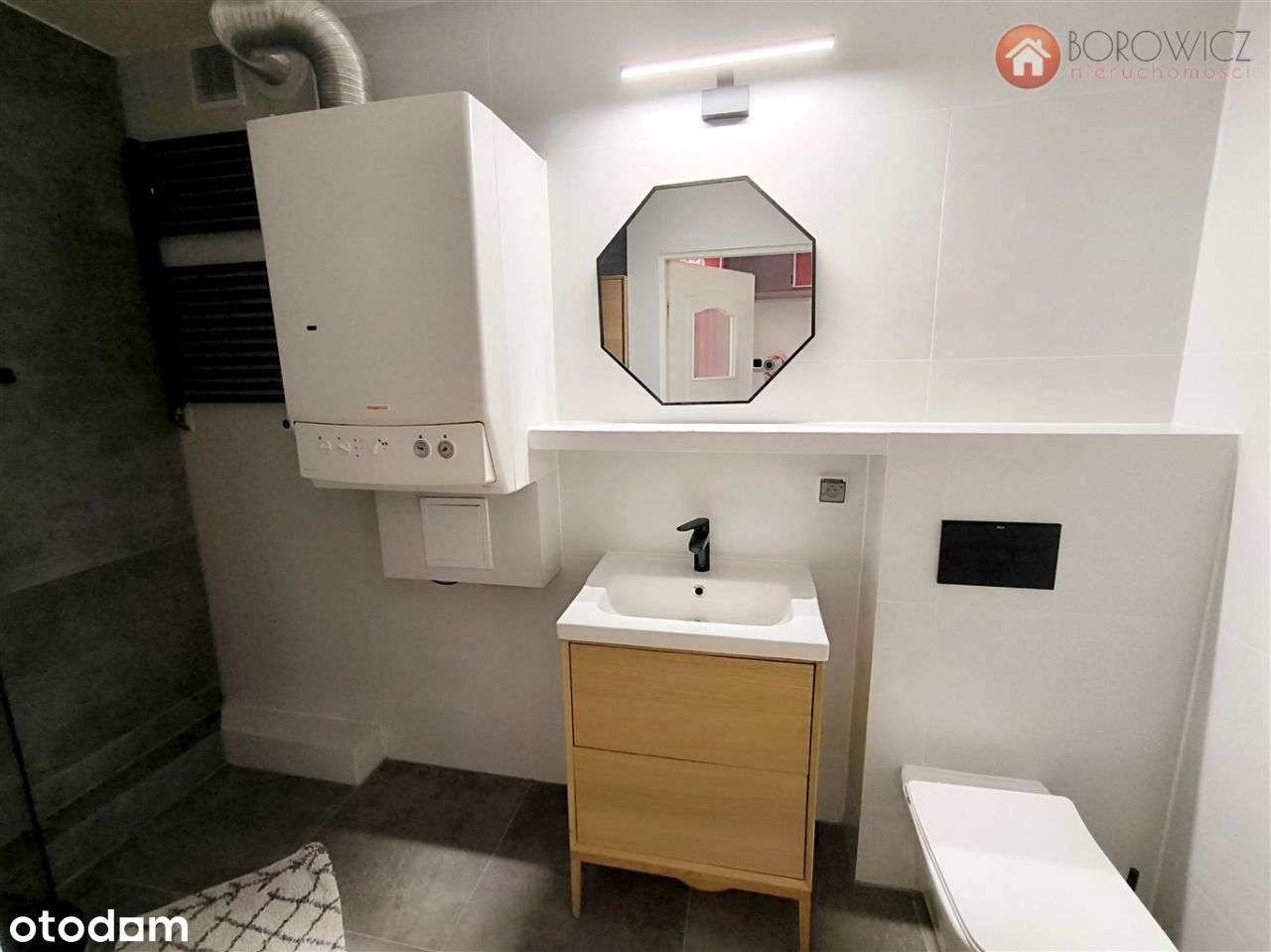 Bielsko-Biala, centrum - duże 2 pokoje-5