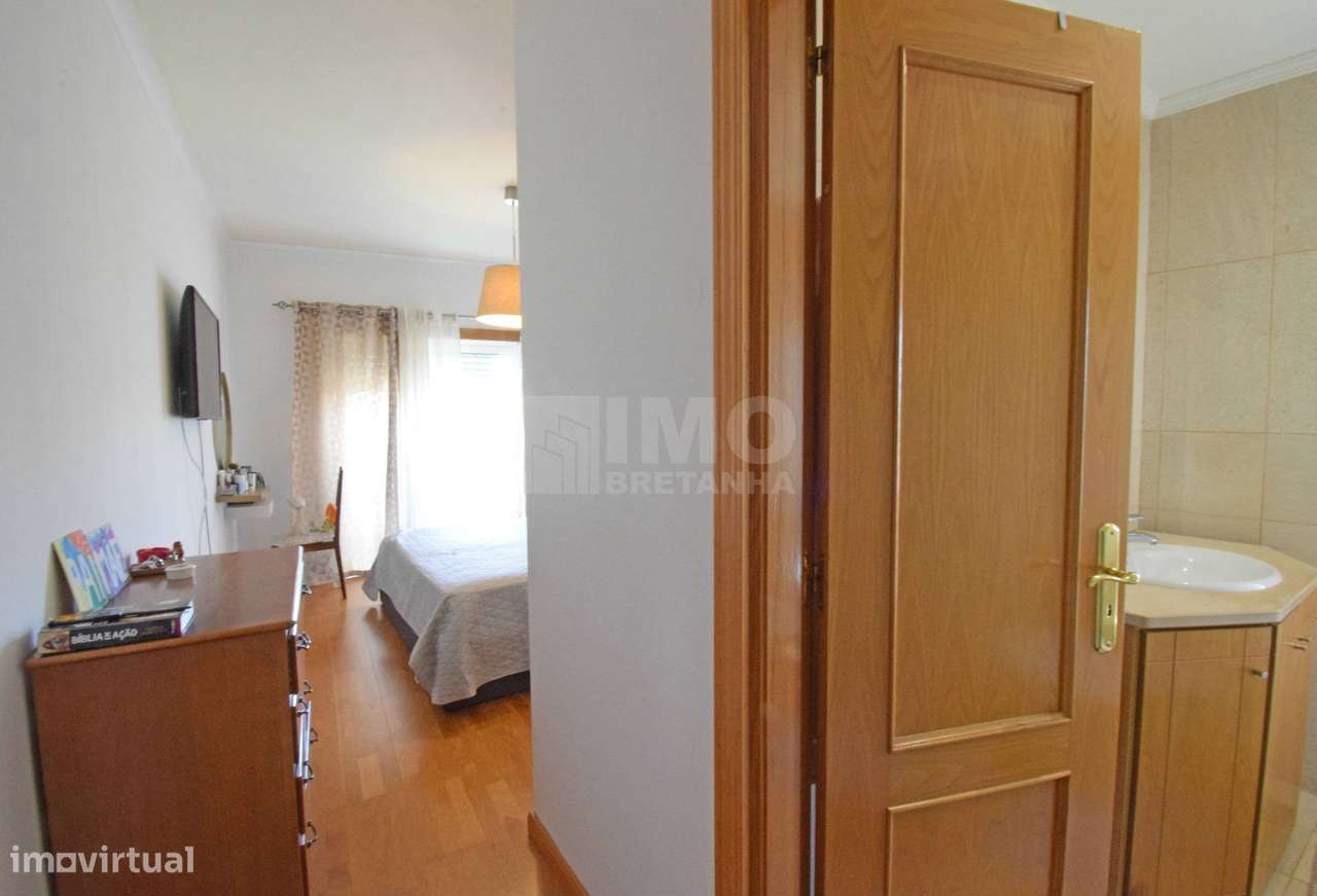 T4 c/ Piscina, Garagem e Sótão | Quinta do Covelo | Covilhã-21