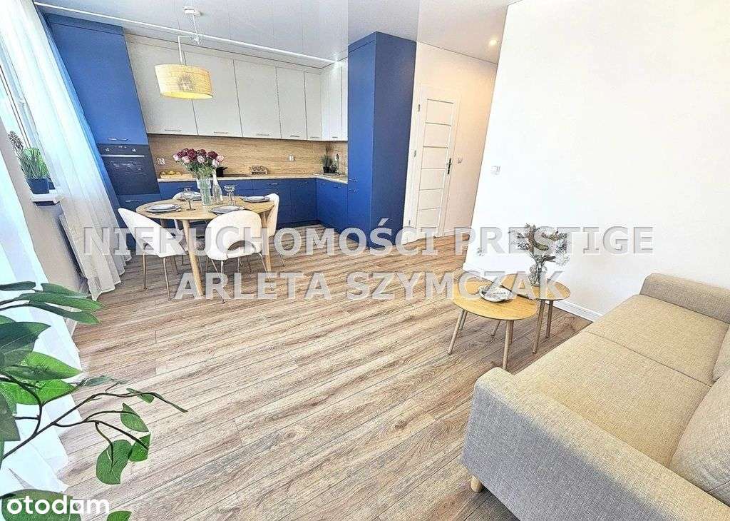 Nietypowy Układ Mieszkania, M-6 Ul. Miodowa-9