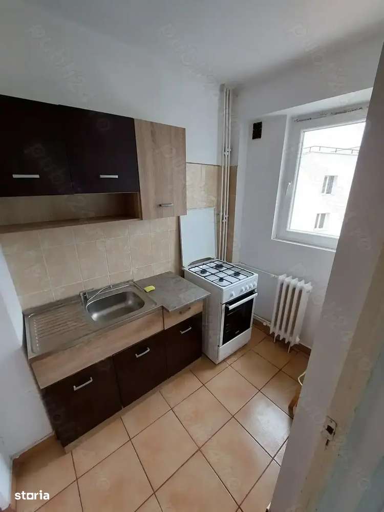 Dristor, garsoniera - Imagine principală: 3/5