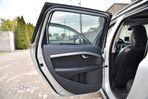 Volvo V70 D5 Momentum - 26