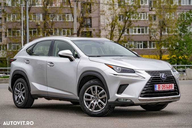 Lexus Seria NX 300h AWD Business - 4