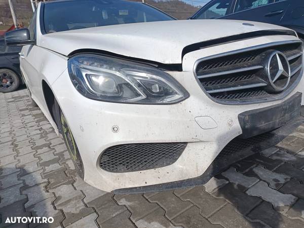 Bara fata cu loc pentru senzori Mercedes E-Class W212 berlina facelift - 2