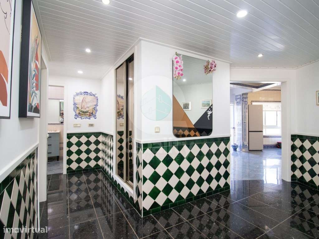 Excelente Apartamento T2 - Baixa da Banheira-22
