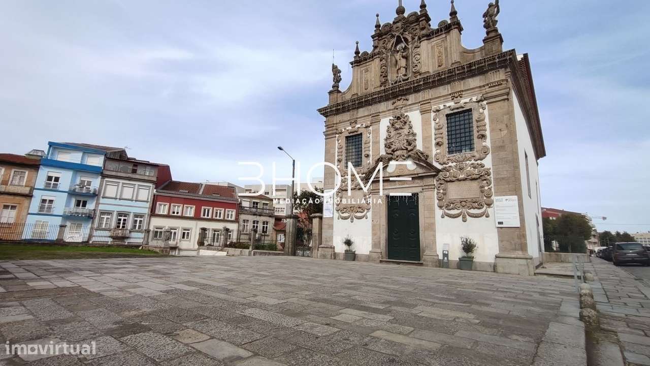 T3 com garagem em S. Vicente próximo do Centro - Grande imagem: 2/27