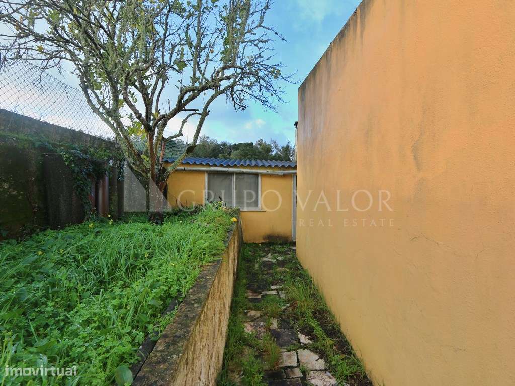 Moradia T2 com terreno de 680m2, Cortegaça-26