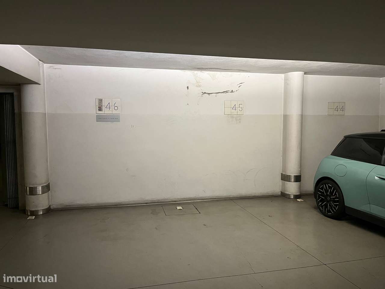 Lugares de Garagem - Rua do Alecrim - Terraços de Bragança - Grande imagem: 5/6