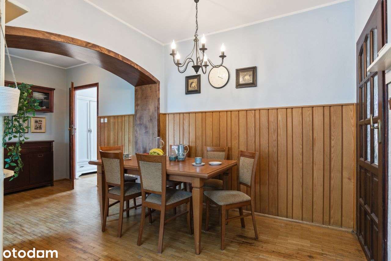 Dom z dużym ogrodem i dwoma lokalami usługowymi-10