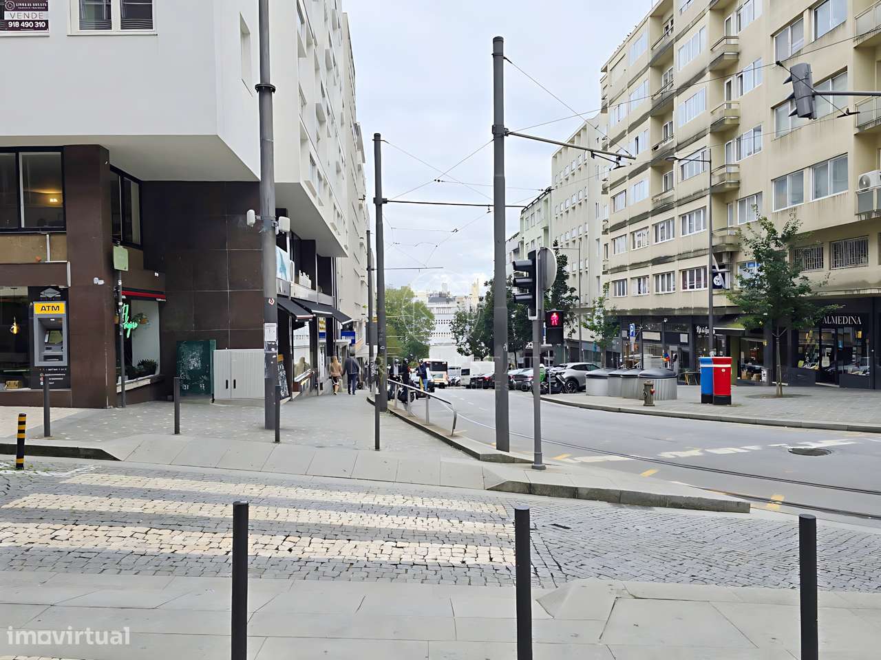 Apartamento T0+1 , novo, inserido em um edifício totalmente remodelado-5