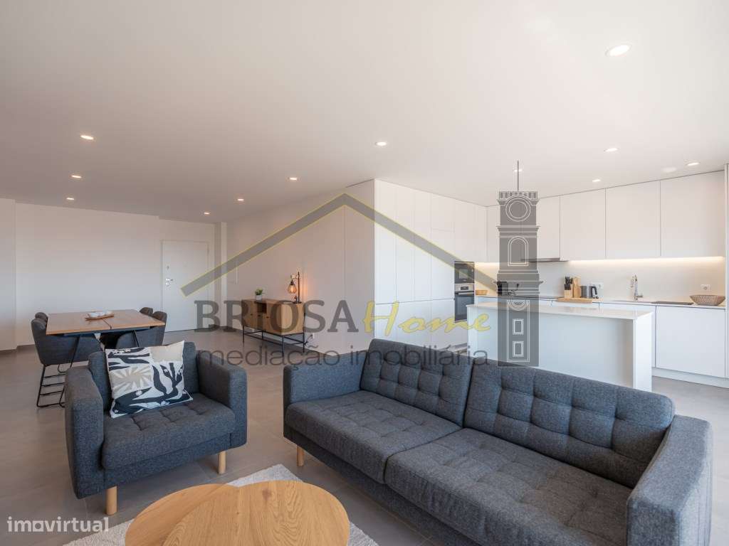 Apartamento T4, com vista mar, na Figueira da Foz-8