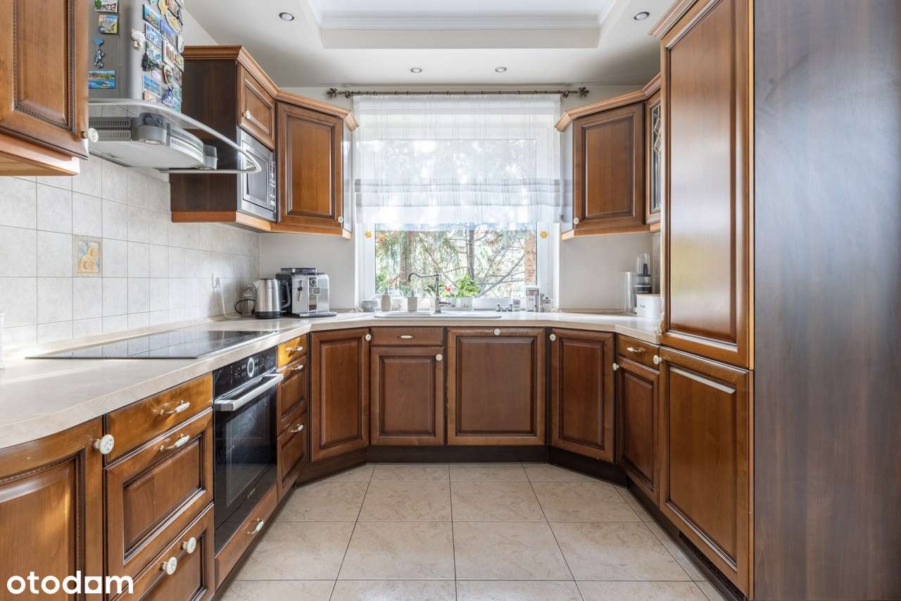 Wyjątkowy dom na sprzedaż – Chyby, ul. Cisowa (zamknięte os. Zielone) - Pełny obrazek: 5/20