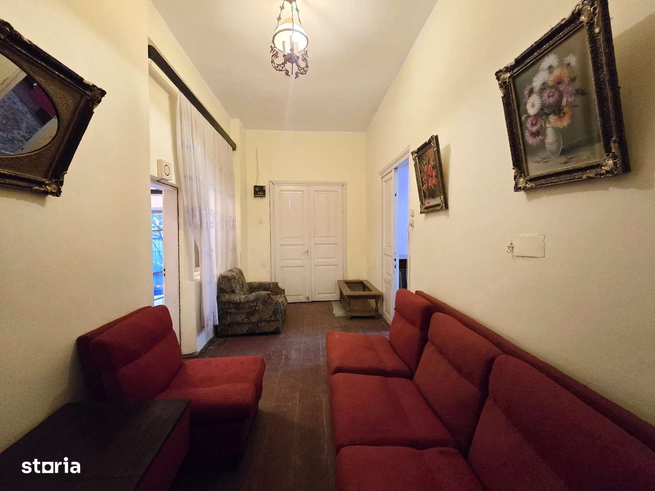 Casa boiereasca, strada Democratiei, pretabila cabinet medical-8