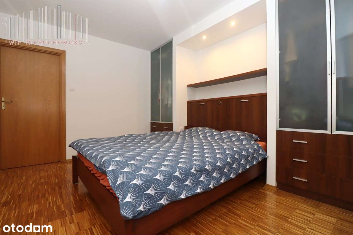 Komfortowy apartament z garażem i dużym tarasem, 2002 rok-13