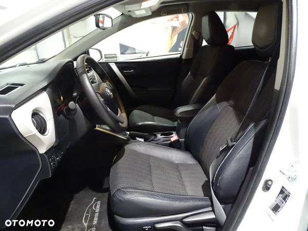 Toyota Auris 1.8 VVT-i Hybrid Automatik Comfort - 18
