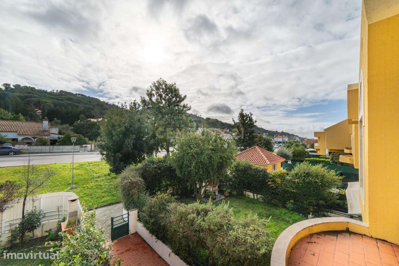 Espaçosa Moradia T3 em Quinta do Anjo, Palmela-25