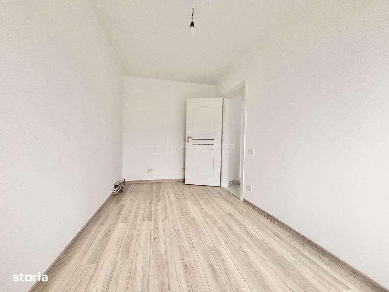 Apartament 3 camere renovat - etaj 2 - Imagine principală: 4/12