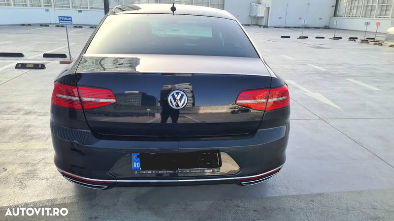 Volkswagen Passat 2.0 TDI DSG R Executive - 15