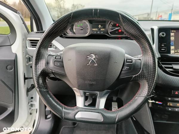 Peugeot 2008 PureTech 110 Stop&Start GT-Line Edition - 18