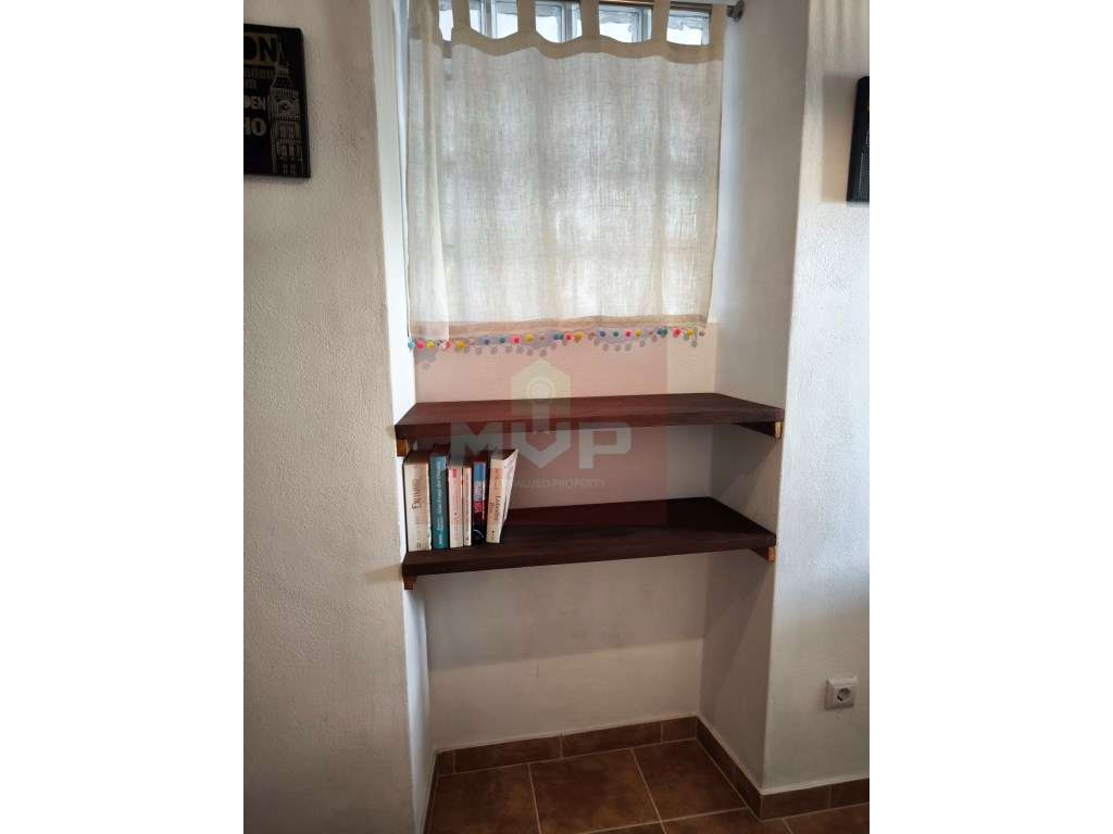 Moradia T2 no centro da Fuseta-18